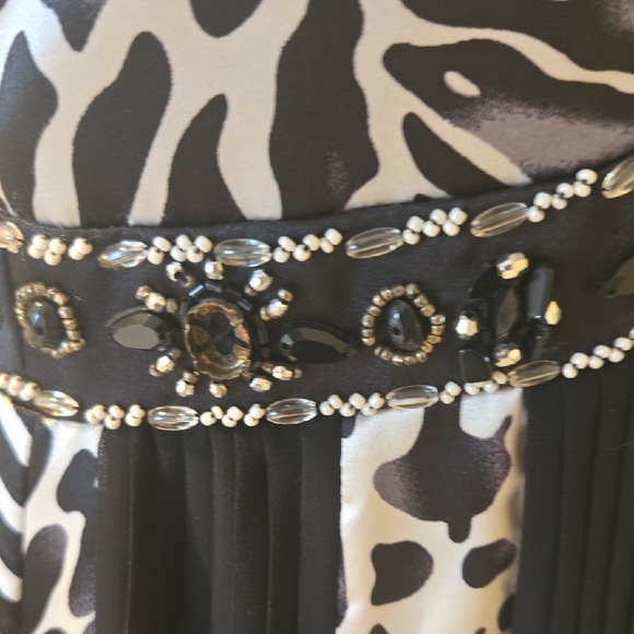 Sue Wong Black and White Animal Print Mini Dress - Picture 6 of 8